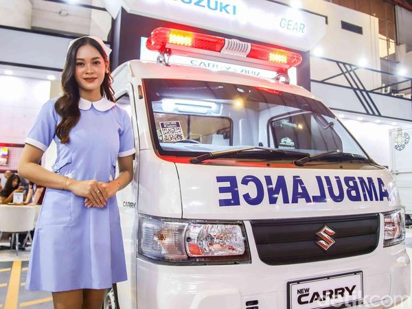 Pameran Kendaraan Komersial Hadirkan Mobil MBG hingga Ambulance