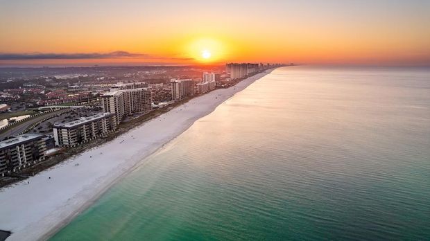 Pantai Panama City di Florida