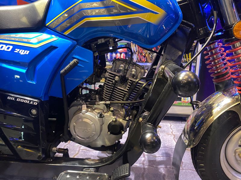 Motor Underbone dan Matik Tanggung Minggir Dulu, Motor Bak Ini Punya Mesin 200cc