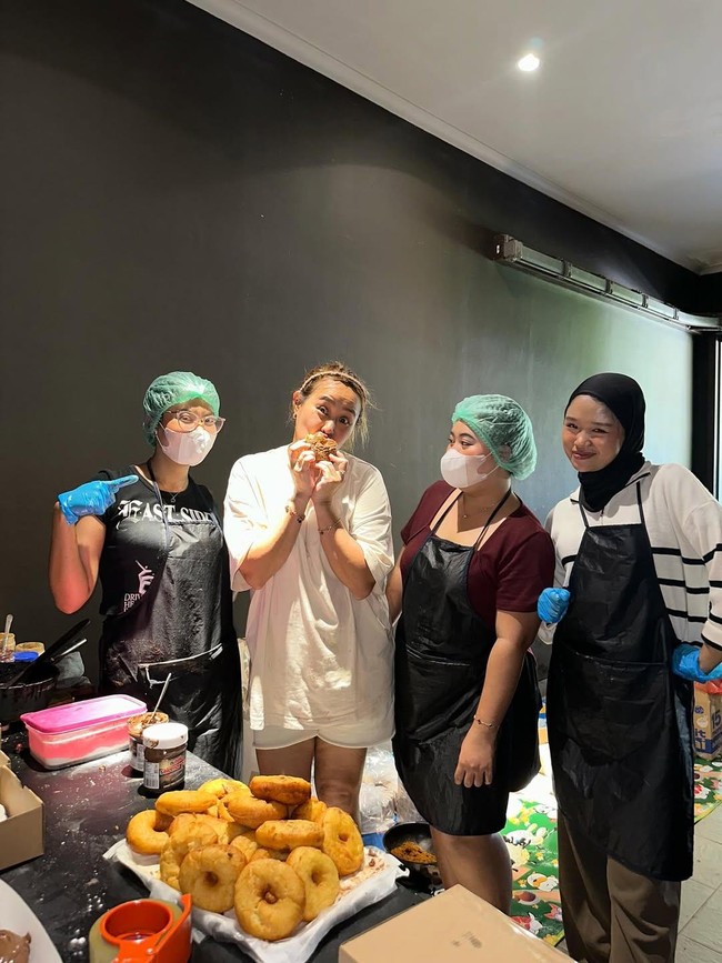 Pinkan Mambo Rela Lakukan Apa Saja demi Beli Susu Anak