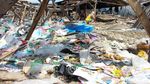 Sampah Cemari Sentra Ikan Asin Kalibaru, Bau Menyengat Dikeluhkan Warga