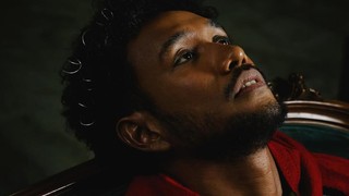 Teddy Adhitya Kembali, Menemukan Teduh Riuh Dunia di Sombar