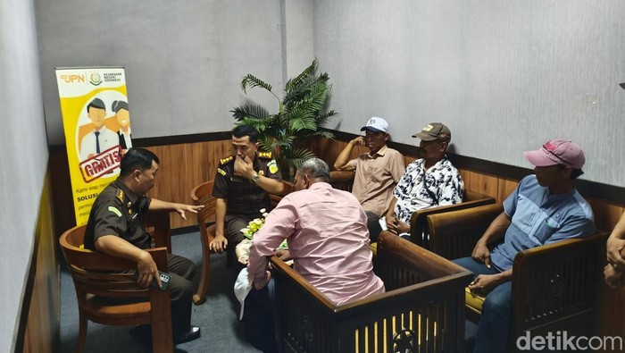 Warga Sawohan Sidoarjo diperiksa Kejari Sidoarjo