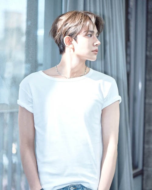 Heeseung eks ENHYPEN masuki era baru, kini ganti nama jadi EVAN.