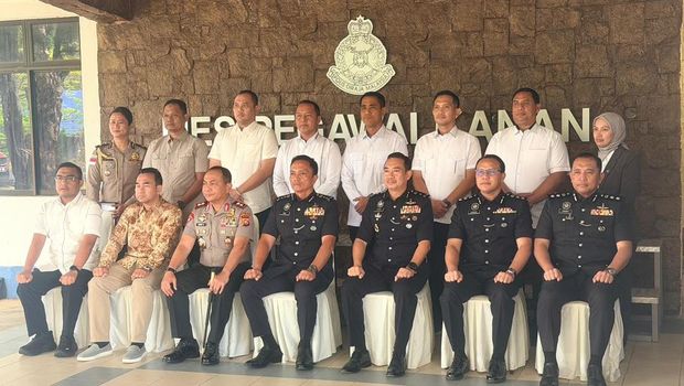 Kapolda Riau Irjen Pol Herry Heryawan melakukan kunjungan ke PDRM guna memperkuat pencegahan kejahatan lintas negara.