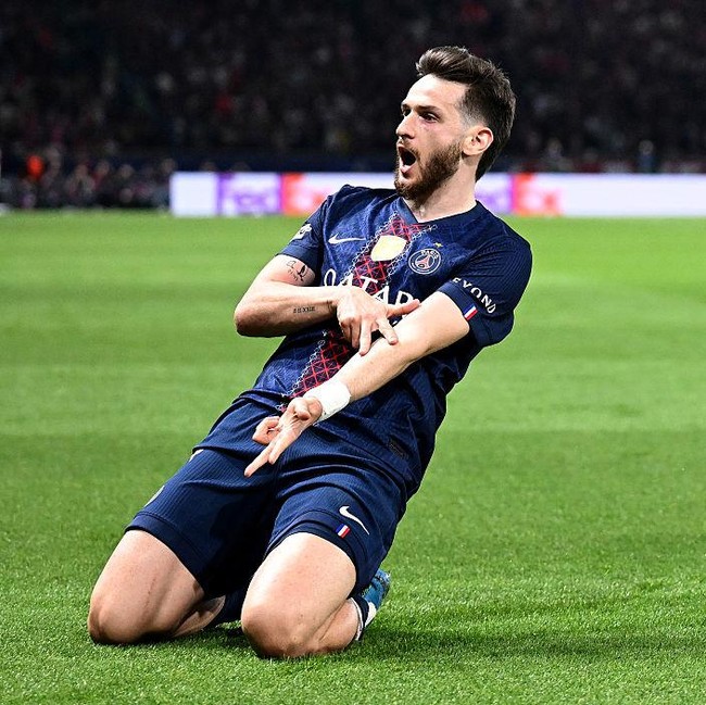 Bukti Kvaratskhelia Jadi Pemain Nomor Satu PSG di UCL