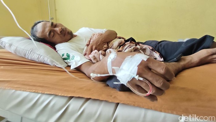 Korban keracunan mi ayam MBG di Pasir Tanjung, Bogor