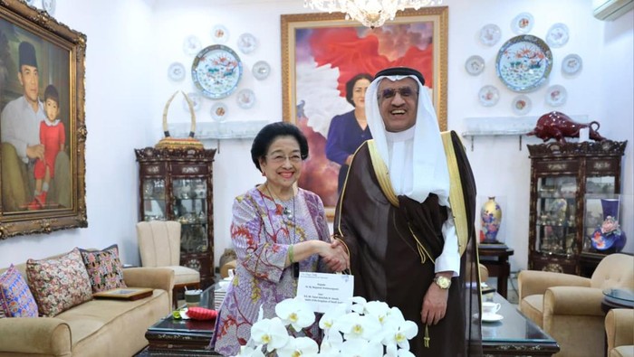 Megawati Terima Dubes Arab Saudi