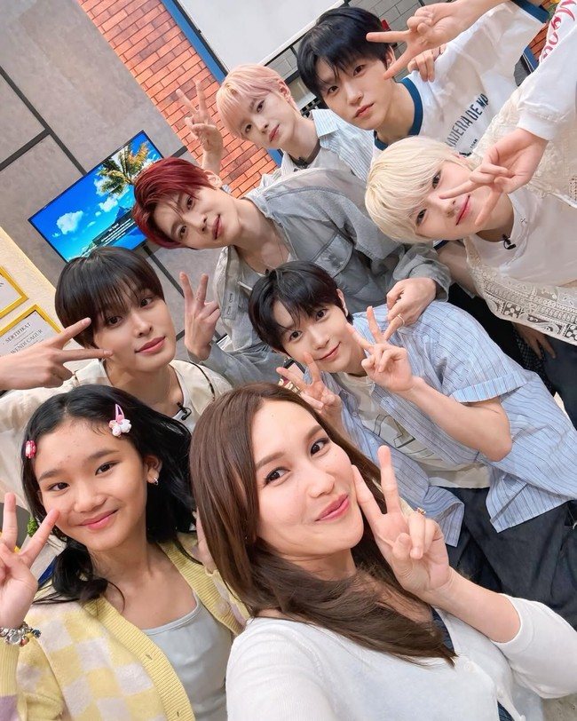 Ada Sion, Riku, Yushi, Jaehee, Ryo, dan Sakuya. Keenam personel NCT WISH siap menghibur fans dengan konser perdana mereka di Indonesia ‘INTO THE WISH: OUR WISH’ pada 11 April 2026. Foto: dok. Instagram @ayutingting92