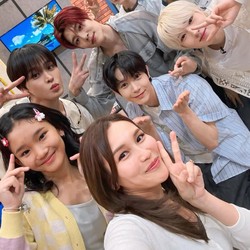 Senengnya NCT WISH Foto Bareng Ayu Ting Ting & Bilqis