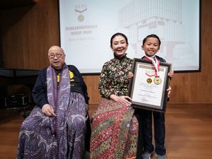 Jago Piano-Wayang, Bocil 7 Tahun Rama Abhipraya Raih Penghargaan MURI