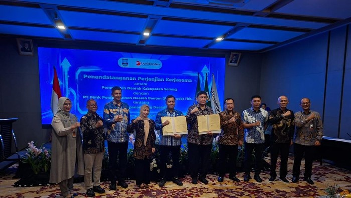 Pemerintah Kabupaten Serang resmi memindahkan rekening kas umum daerah (RKUD) dari BJB ke Bank Banten (dok.istimewa)