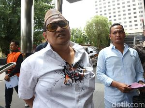 Diperiksa KPK, Pengusaha Haji Her Ngaku Tak Kenal Tersangka Kasus Bea Cukai