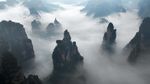 Pesona Zhangjiajie, Negeri Batu yang Bisa Diakses Lift