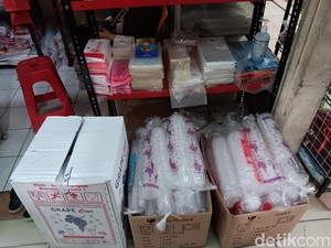 Harga Plastik Naik, Pemprov Jabar Cari Supplier Baru-Dorong Daur Ulang