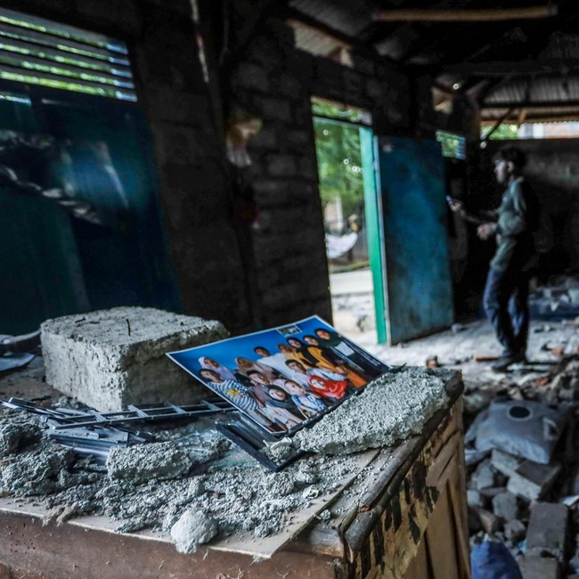 Puluhan Rumah Rusak Usai Gempa Guncang Flores Timur