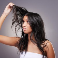 Kenapa Rambut Cepat Lepek Padahal Baru Keramas? Ini Penyebabnya