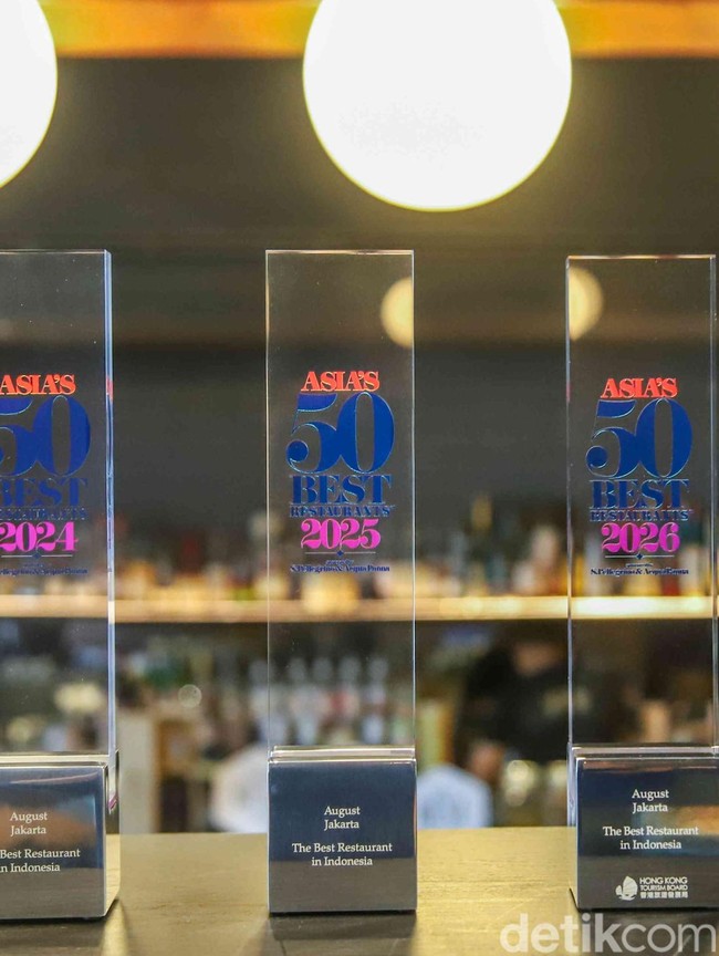 Masuk Daftar Top 50 Asia, Begini Suasana August Restaurant Jakarta