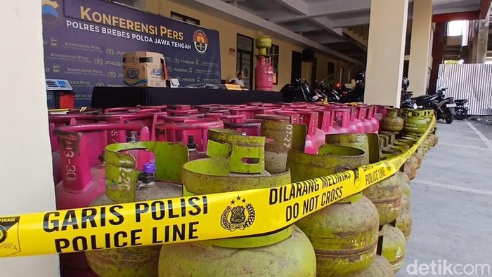 Kasek SMK Brebes Otak Pengoplos LPG di Sekolah Ditangkap