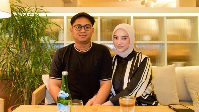 Doni Salmanan dan sang istri.