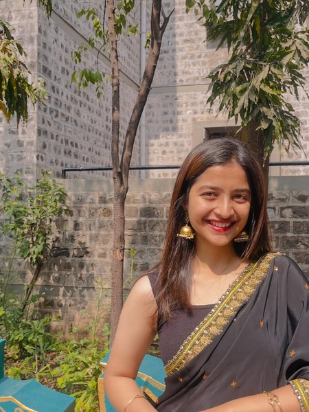 Viral Kisah Wanita 19 Tahun Ditawari BMW Pekerjaan Tanpa Gelar Sarjana