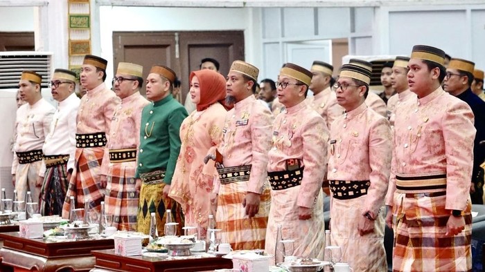 Gubernur Sulsel Andi Sudirman Sulaiman saat menghadiri acara Hari Jadi Soppeng ke-765.