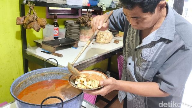 Gucap Ma Iroh Kuningan