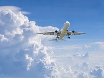 Tiket Pesawat Naik 13%, DPRD Bali Yakin Wisatawan Tetap Ramai-Temui Maskapai