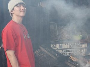 Ji Chang Wook Pernah Makan Sate di Indonesia, Begini Keseruannya!