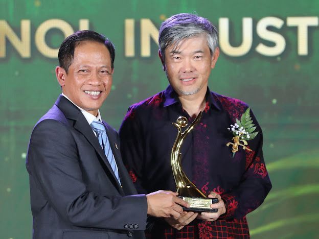 Kaltim Methanol Industri dapat penghargaan PROPER