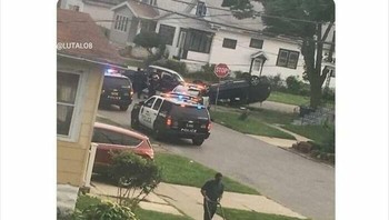 Hidup fokus pada diri sendiri. Foto: laughs via Bored Panda  