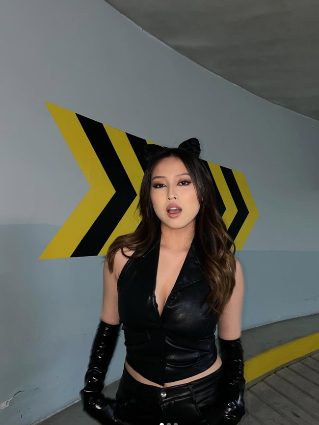 Gaya Stylish Michelle Ashley, Putri Pinkan Mambo yang Sebut Ibunya Downgrade