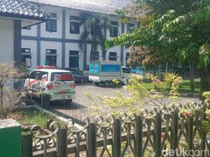 SPPG Buka Suara Usai Siswa-Guru SMKN 1 Klaten Diduga Keracunan MBG