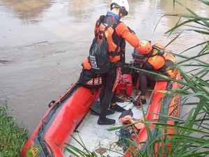 Cemburu Berujung Petaka, Pria di Bandung Jatuh ke Sungai Citarum