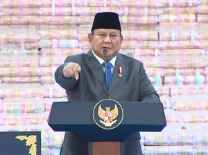 Presiden Prabowo: Di Antara Kita Ada yang Bantu Mereka yang Curi Uang Negara