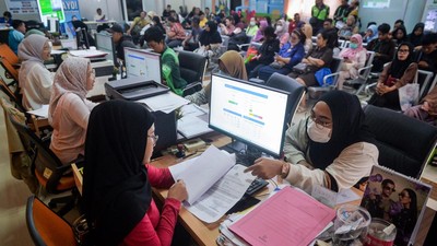 Sejumlah Daerah Terapkan WFH Jumat, Layanan Tetap Jalan