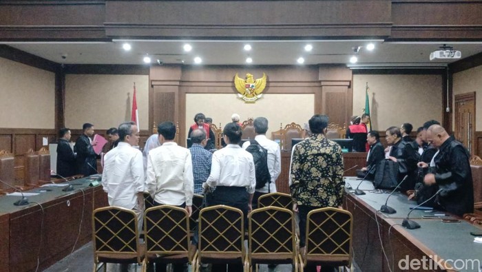 Sidang kasus pemerasan pengurusan izin tenaga kerja asing (TKA) Kemnaker (Mulia/detikcom).