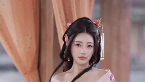 Potret Aktris Dijuluki Dewi Drama Pendek China Tiba-tiba Pensiun di Usia 26