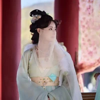 Tian Yuan langsung dijuluki ‘Dewi Drama Pendek’ sejak memulai karir aktingnya pada 2023. Sampai saat ini ia sudah tampil di lebih dari 30 drama pendek, termasuk You Mei Gui Xin Dong dan Missing You.Foto: Baidu