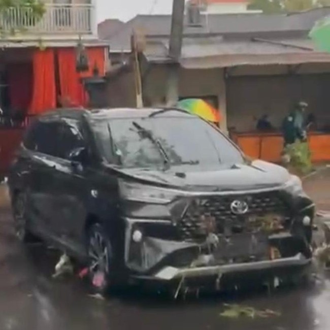 Tampang Toyota Veloz 2022 yang Dilelang Mulai Rp 50 Jutaan