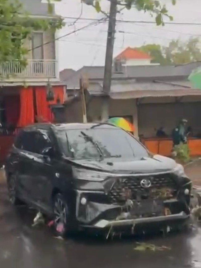 Tampang Toyota Veloz 2022 yang Dilelang Mulai Rp 50 Jutaan