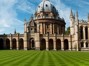 Ada yang Ngaku Anak Oxford? PPI Oxford Buka Bantuan Cek Alumni