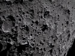 Link Download Wallpaper Bumi-Bulan Artemis II untuk iPhone & Android