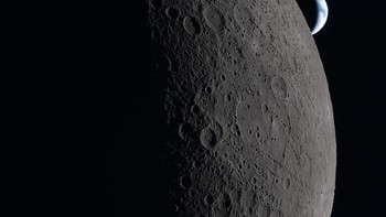 New Moon View -> Download Foto: NASA