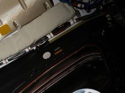 Link Download Wallpaper Bumi-Bulan Artemis II untuk iPhone & Android