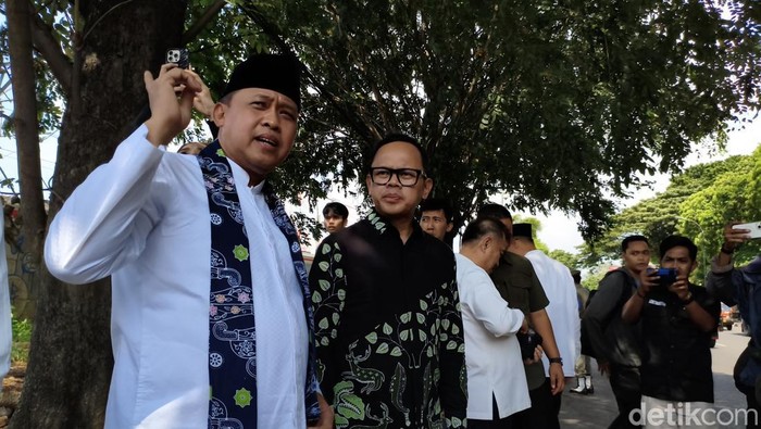 Wamendagri Bima Arya Cek WFH ASN Pemkot Bekasi