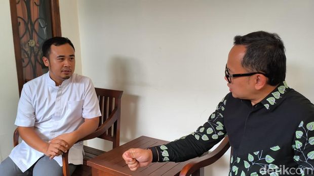 Wamendagri Bima Arya Cek WFH ASN Pemkot Bekasi