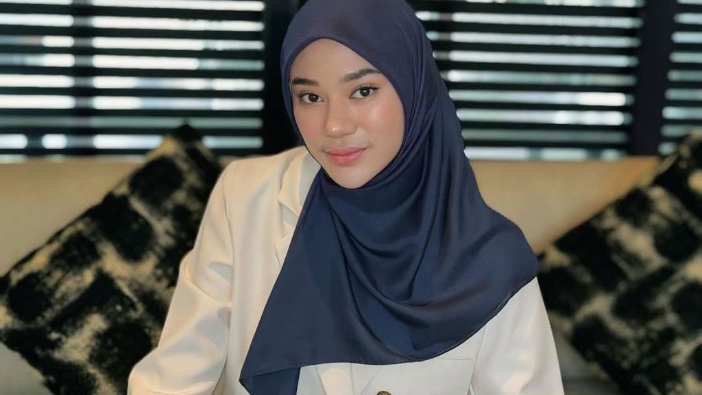 Emosi Tak Terkendali Clara Shinta di Balik Bongkar Video Call Nakal Suami