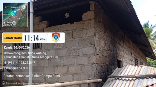 Salah satu rumah terdampak gempa di Lembata.