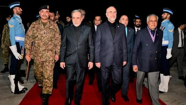 Delegasi Iran dipimpin ketua parlemen Mohammad Bagher Ghalibaf dan Menlu Abbas Araghchi